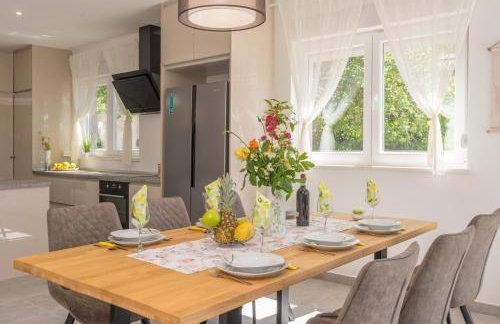 Villa Summer House - Photo 37