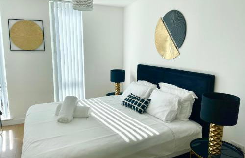 Urban Gateway Spacious Apartment with free parking - Photo 4