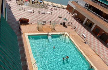 Ilona Apartment with sea view, swimming pool and garage - Foto 1