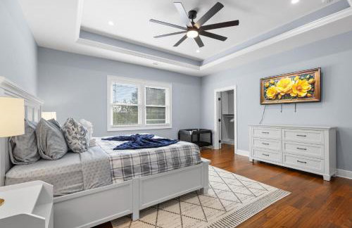 Luxury awaits in this stunning, modern home - Foto 15