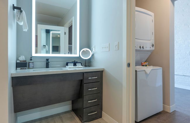 Unique Historic Experience Conveniently Located in the Heart of Cincinnati - Foto 63