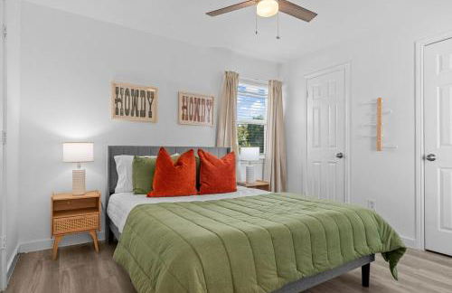 Sleeps 8 Modern 3BR Leander Coffee Bar & Yard - Foto 26