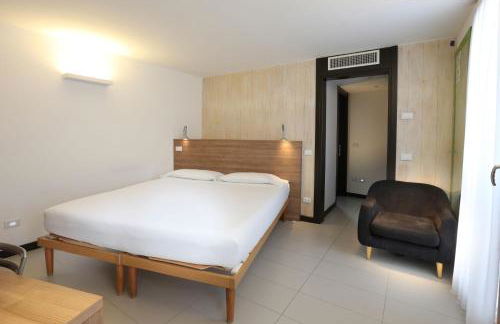 Lago & Monte Varese Apartments near Hospital and University - Foto 15