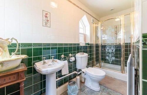 Beautiful Country Cottage for up to 8 in Wolverhampton - Foto 17