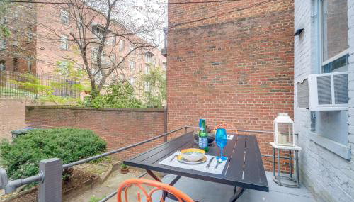 Historic Georgetown Townhome: Walkable Location! - Photo 4
