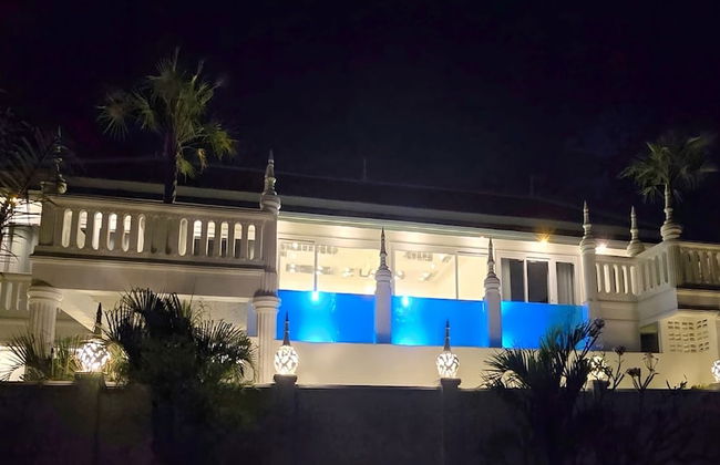 STARLAND Luxury Pool Villa Pattaya 8 Bedrooms - Foto 29