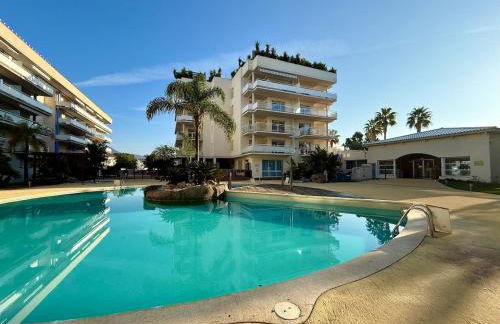 V030 - Port Canigo - Foto 34