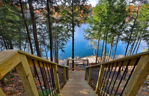 Lakeside Lodge at Fern Lake - 3BR, 1BA Waterfront with Dock - Foto 28