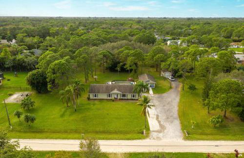 Family Retreat Firepit Htd Pool Massive Yard Sleeps 12 - Foto 44