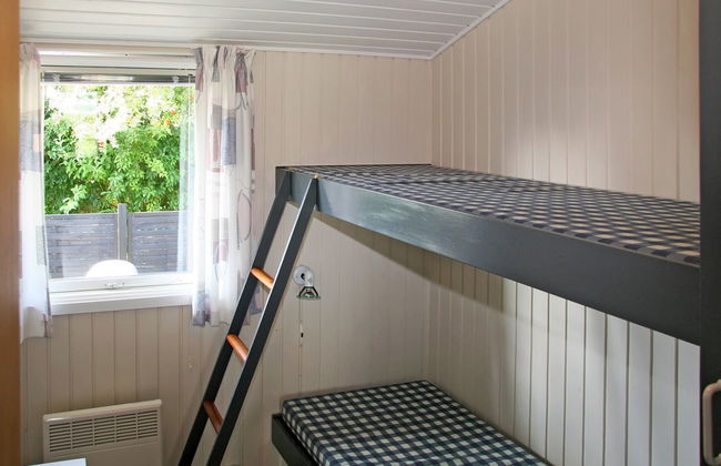 "Ilya" - 90m to the fjord - Photo 13