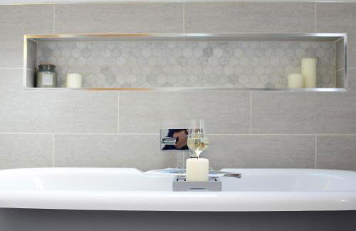 Rollestone New Forest (HOT TUB) - Photo 9