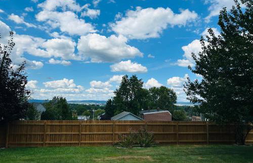 Walnut Street Retreat with Hot Tub, 3 Bedrooms - Foto 8