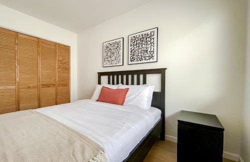 *WEHO/Beverly Hills* Luxury 2BD/2.5BA + Balconies - Photo 34