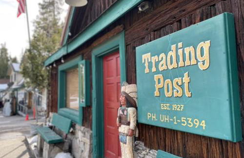 The Cedar House Prime Spot Kayaks & Cool AC - Photo 51