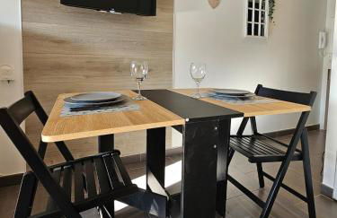 studio tout équipé, calme avec terrasse et parking - Foto 2