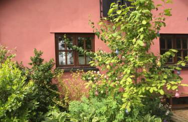 The Loft at Duffryn Mawr Self Catering Cottages - Photo 4
