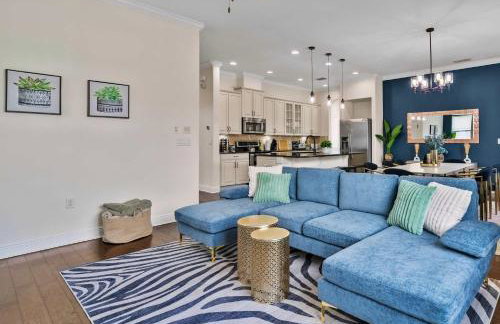 Poolside Tampa Stay- Game Room & Glam Room- Pool- Darts- Pool Table- Next to MacDill AFB - Foto 77