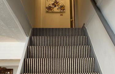 Stylish Uphill Townhouse - Foto 16