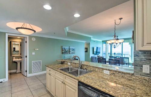 Pensacola Beach Resort Condo with Beach Access! - Photo 6