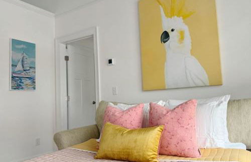 Sunny & Playful Carriage House in Downtown Savannah Stay Here and Walk Everywhere - Foto 15