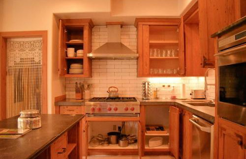 Million Dollar Castle Walk to downtown Glenwood and HotSprings - Foto 43