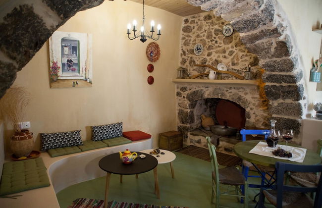 Sitanos Forgotten Neighborhood - Photo 16