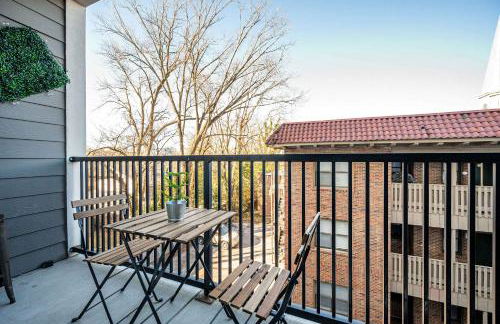 Luxe 1BR w Balcony in Downtown 542Blvd - Foto 13