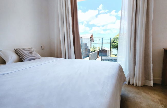 Luxury beachfront villa with private pool and cozy Pavillon with private jacuzzi on rooftop terrace - Photo 10