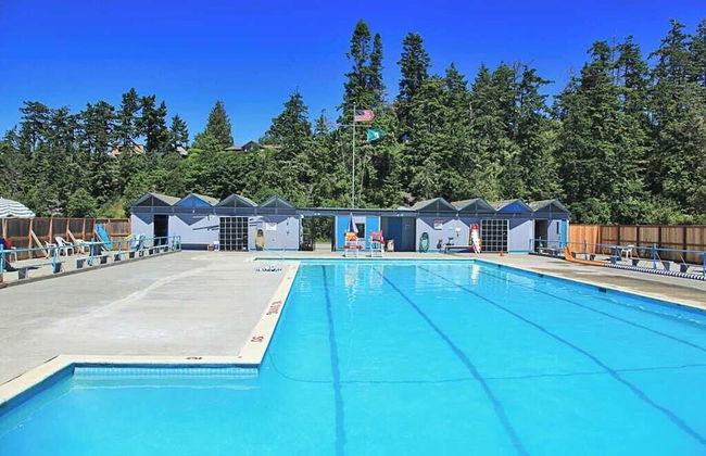 Totally Beachin' Getaway by Avantstay Waterfront - Foto 6