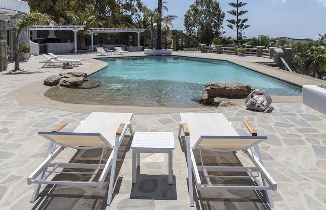 Serene Villa With Terrace and Views - Foto 32