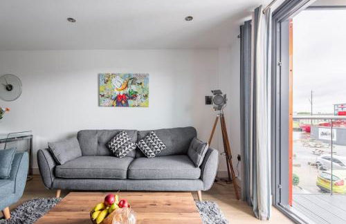 Beautiful 1 Bedroom Apartment with parking in Gloucester Docks - Foto 18