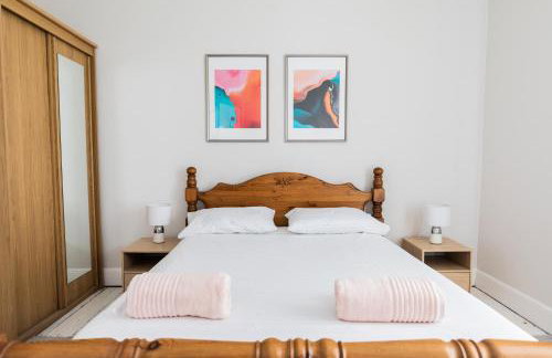 Eden Cottage - 9 Guests, Sea Views, Central Cowes, Ferry Deal - Foto 11