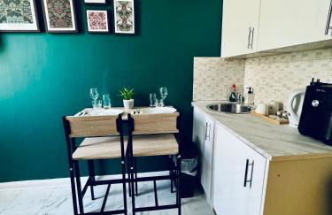 Private studio flat in centre - Foto 10