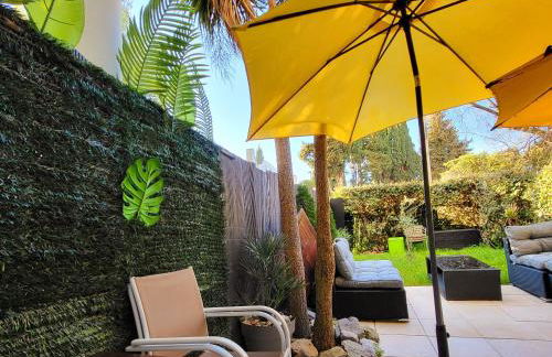 Évasion à deux, domaine prestigieux, jacuzzi et parking privés, piscine - Foto 8