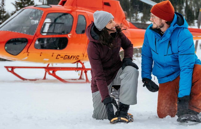 Paseo en helicóptero y raquetas de nieve por las Montañas Rocosas - Foto 1