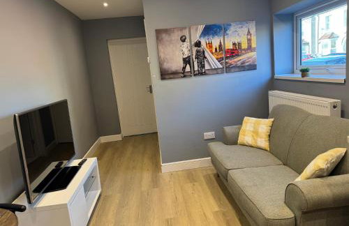 2 Bedroom Home with Free Parking & Fast Wi-Fi - Foto 21