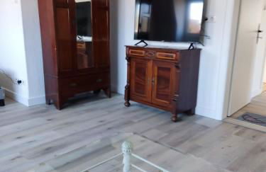 Ferienwohnung Aurich Zentrum OG 4 Schlafzimmer und FeWo EG 3 Schlafzimmer - Foto 4