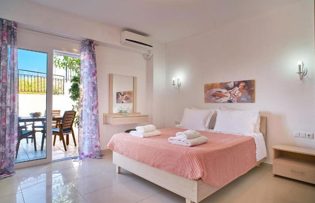 Stunning Lake Kournas Retreat 2 New Private Pool - Photo 21