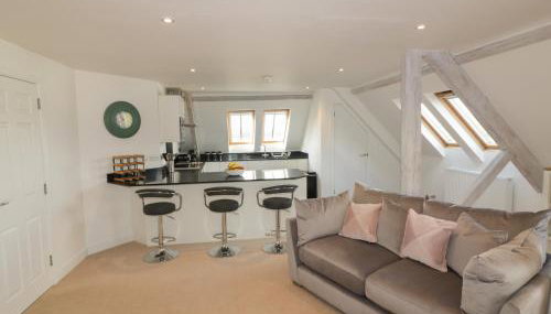 Stores & Supplies - Foto 4