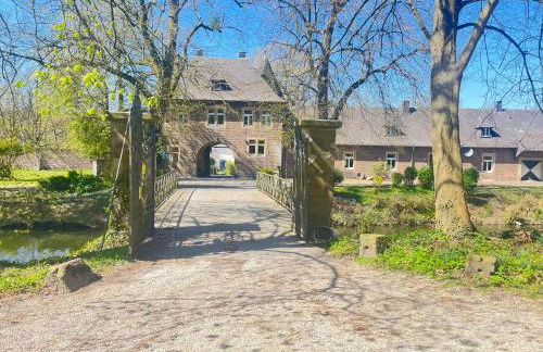 Schloss Rimburg - Apartments & Ferienwohnungen - Foto 6