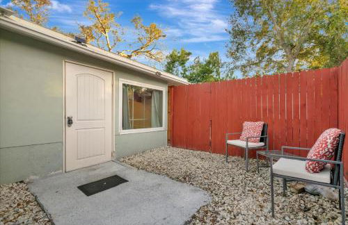 Quiet Studio Near Busch Gardens with Fenced Yard and BBQ - Foto 3