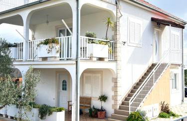 Villa Oliva Korcula - Photo 1