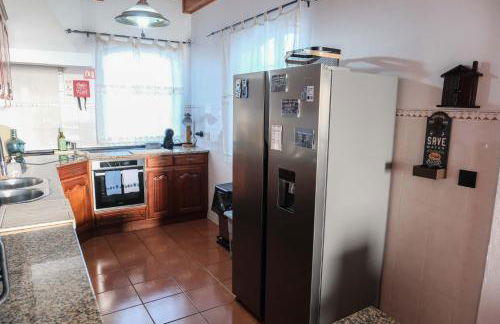 Fun and Fly House - Photo 20