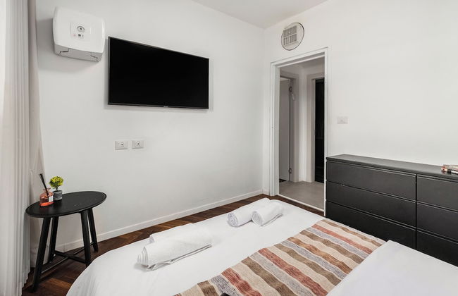 Rooftop Jacuzzi Penthouse by Sea N' Rent - Foto 3