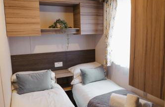 Beautiful 3bed Caravan on Windermere - on White Cross Bay Holiday Park - Photo 17