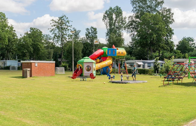 Lovely Wooden Chalet With Garden in Reutum - Photo 28