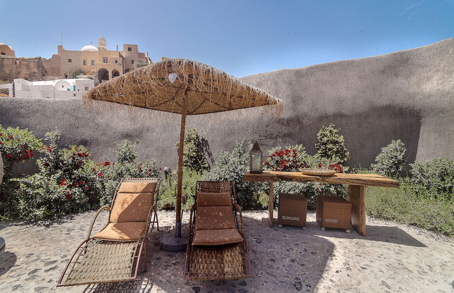 Rock Villas - Emporio | Pool, Jacuzzi, Castle View - Foto 21