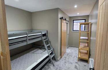 TyneView Estate, Farmhouse & Stables - Photo 40