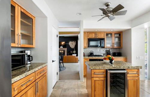 Sunsplash Retreat - Pool with Mountain Views - Foto 21