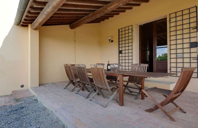 Belvilla by OYO Lavish Farmhouse With Fireplace - Foto 1